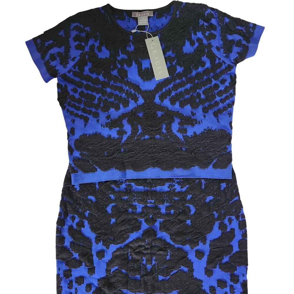 Gracia Cobalt and Black Textured Abstract Skirt and Sweater Set Size Small